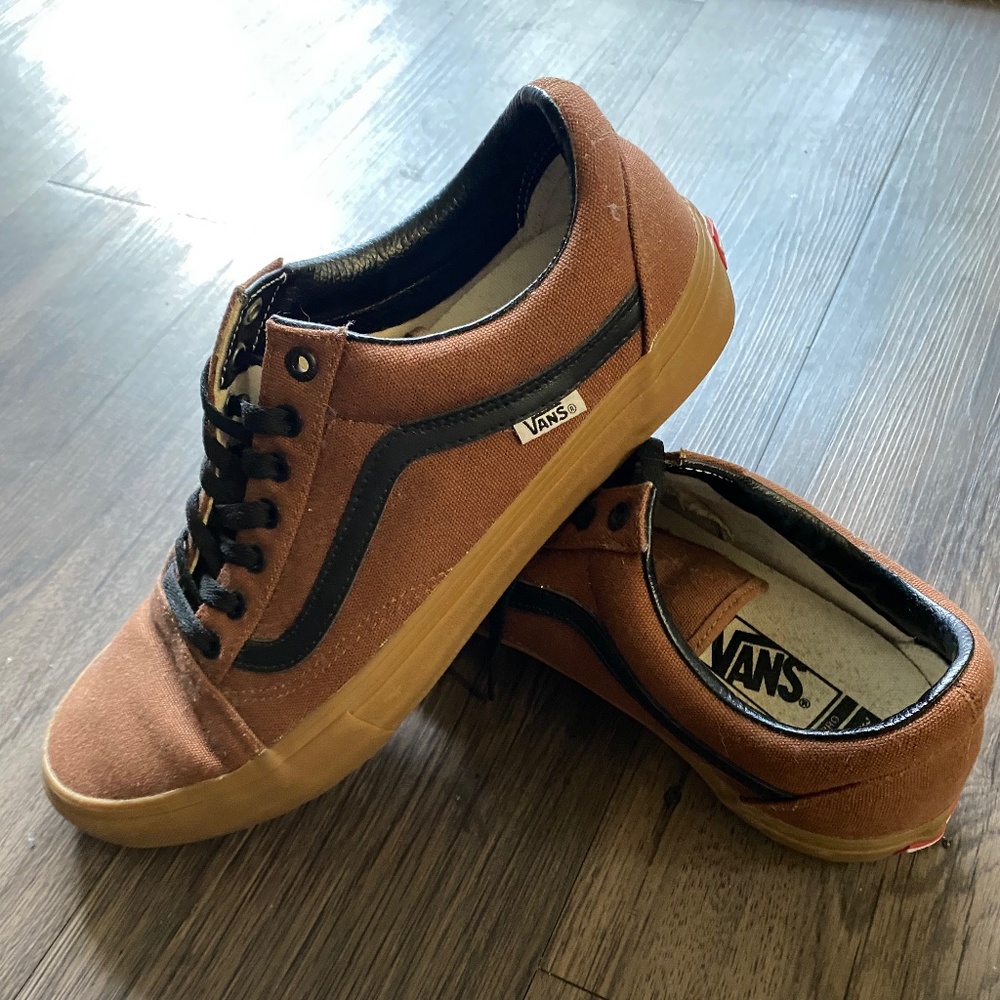 Vans Pro Customs - Brown Canvas Black Stripe